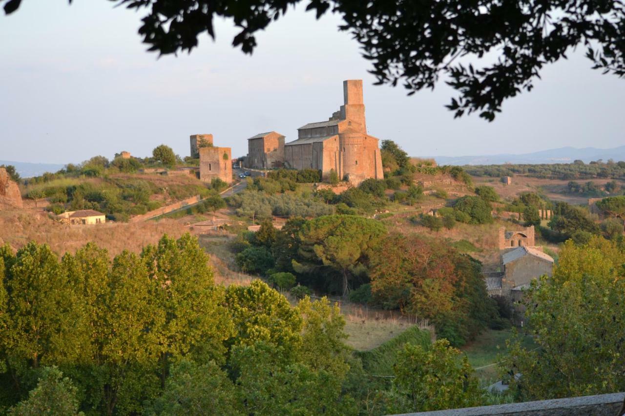Il Riuscello Villa Tuscania Bagian luar foto